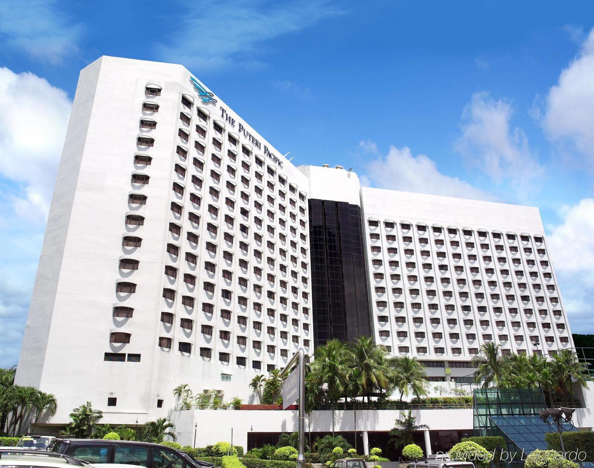 The Puteri Pacific Johor Bahru Otel Dış mekan fotoğraf